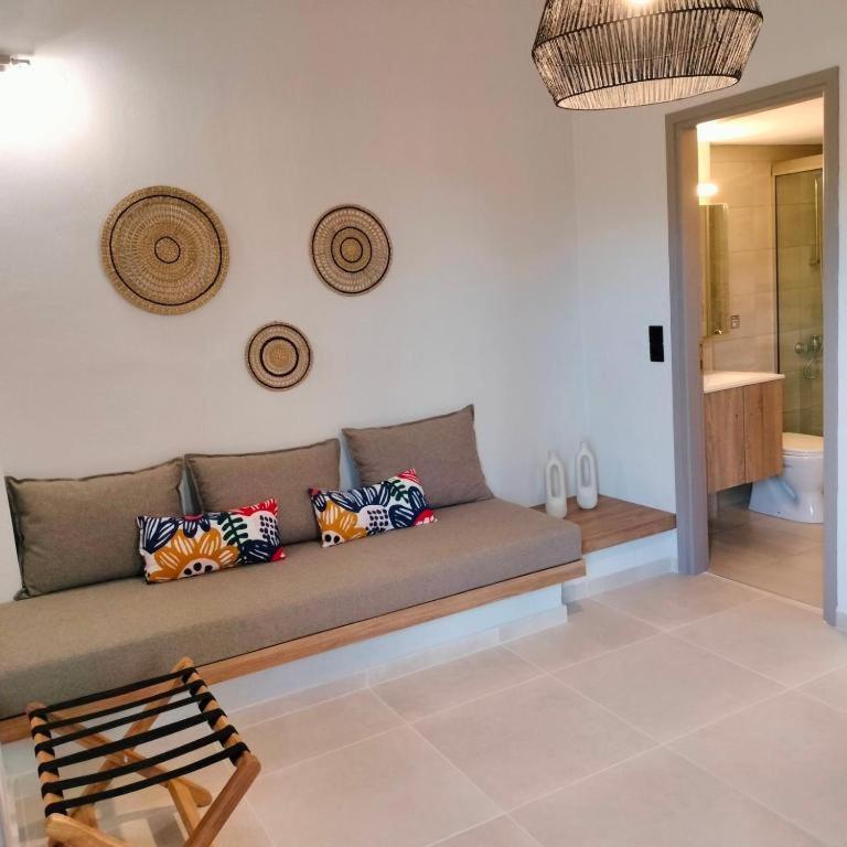 Nancy - Chara Apartments Karterósz Kültér fotó